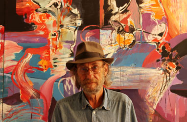 Juan Iturmendi cuadros en el estudio